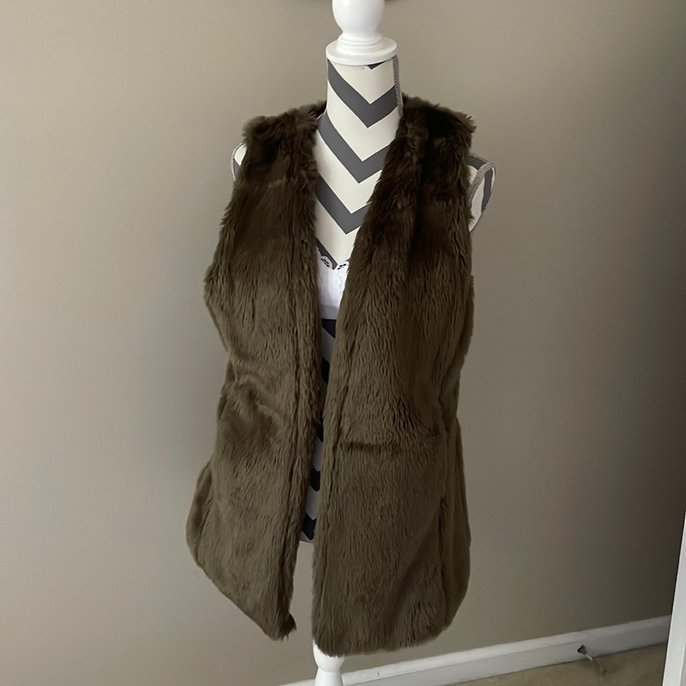 Faux fur vest